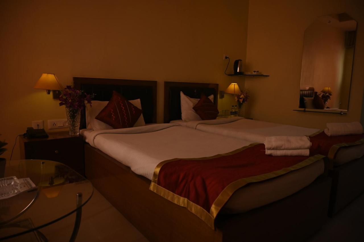 Hotel Dooars Mountain Alipur Duar Exterior photo